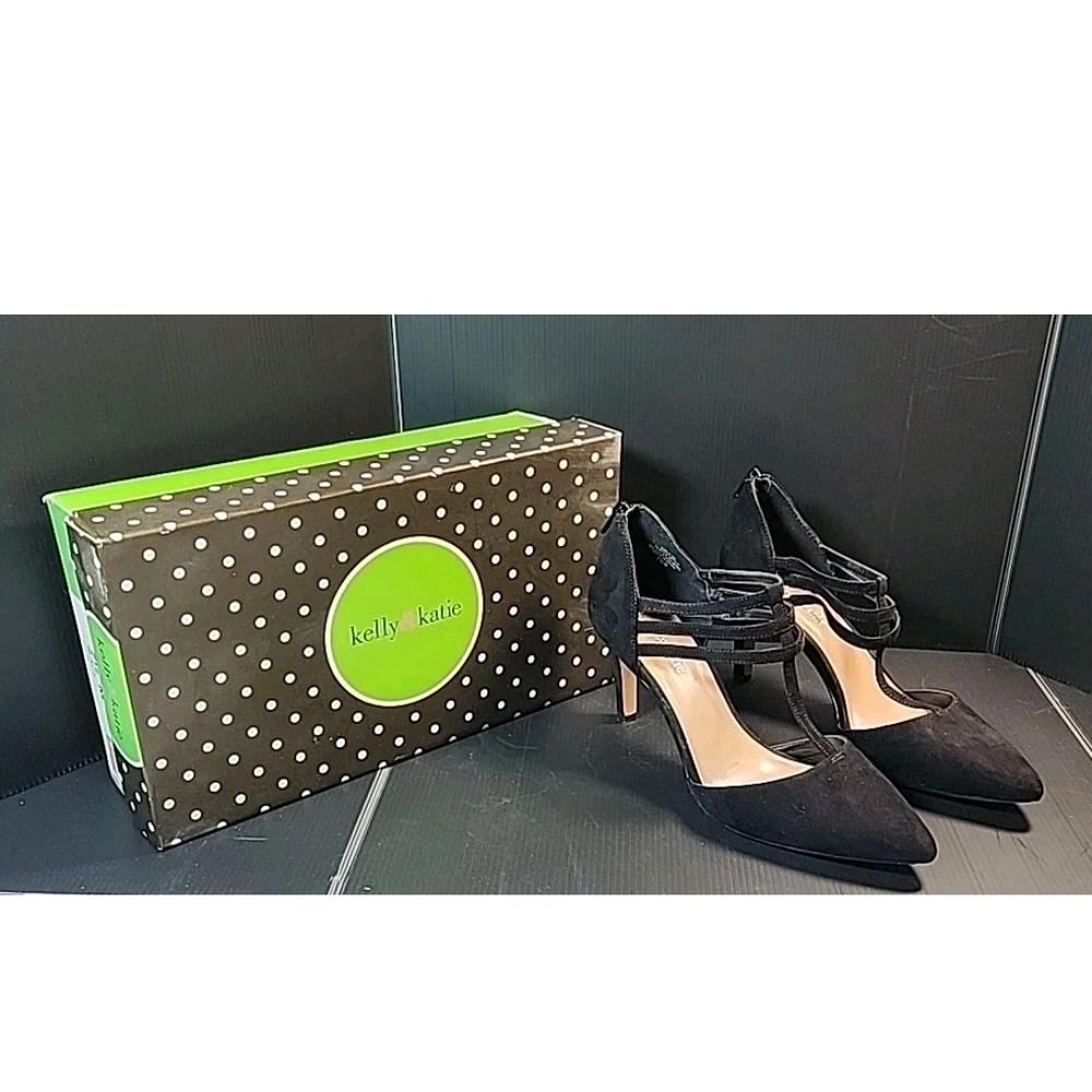 Kelly & Katie Women's Strappy Pointed Toe Heels Size 7.5 Black w/Box